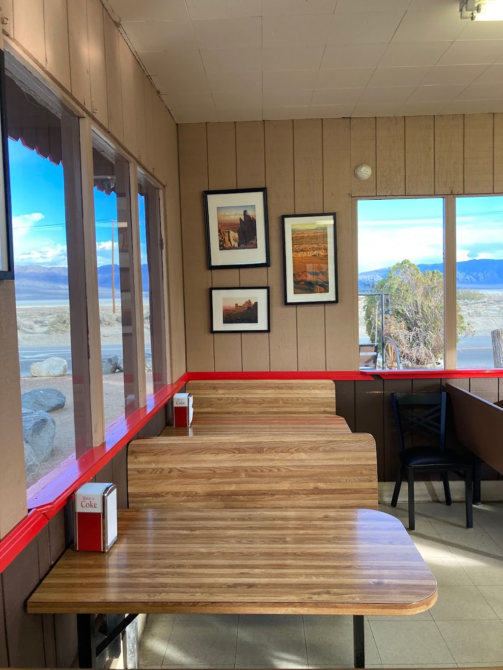 Trails Drive In | restaurant | 84520 Trona Rd, Searles Valley, CA 93562, USA | 7603725803 OR +1 760-372-5803