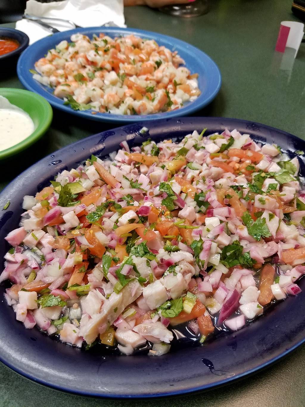 El Parian Mexican Restaurant | restaurant | 2439, 1960 Cliff Lake Rd # 117, Eagan, MN 55122, USA | 6514543234 OR +1 651-454-3234