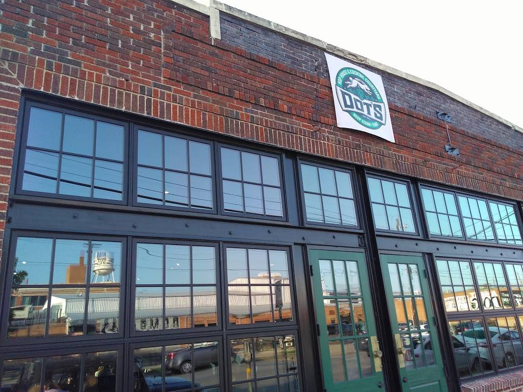 Dots Hop House & Cocktail Courtyard | restaurant | 2645 Commerce St, Dallas, TX 75226, USA | 2142303687 OR +1 214-230-3687