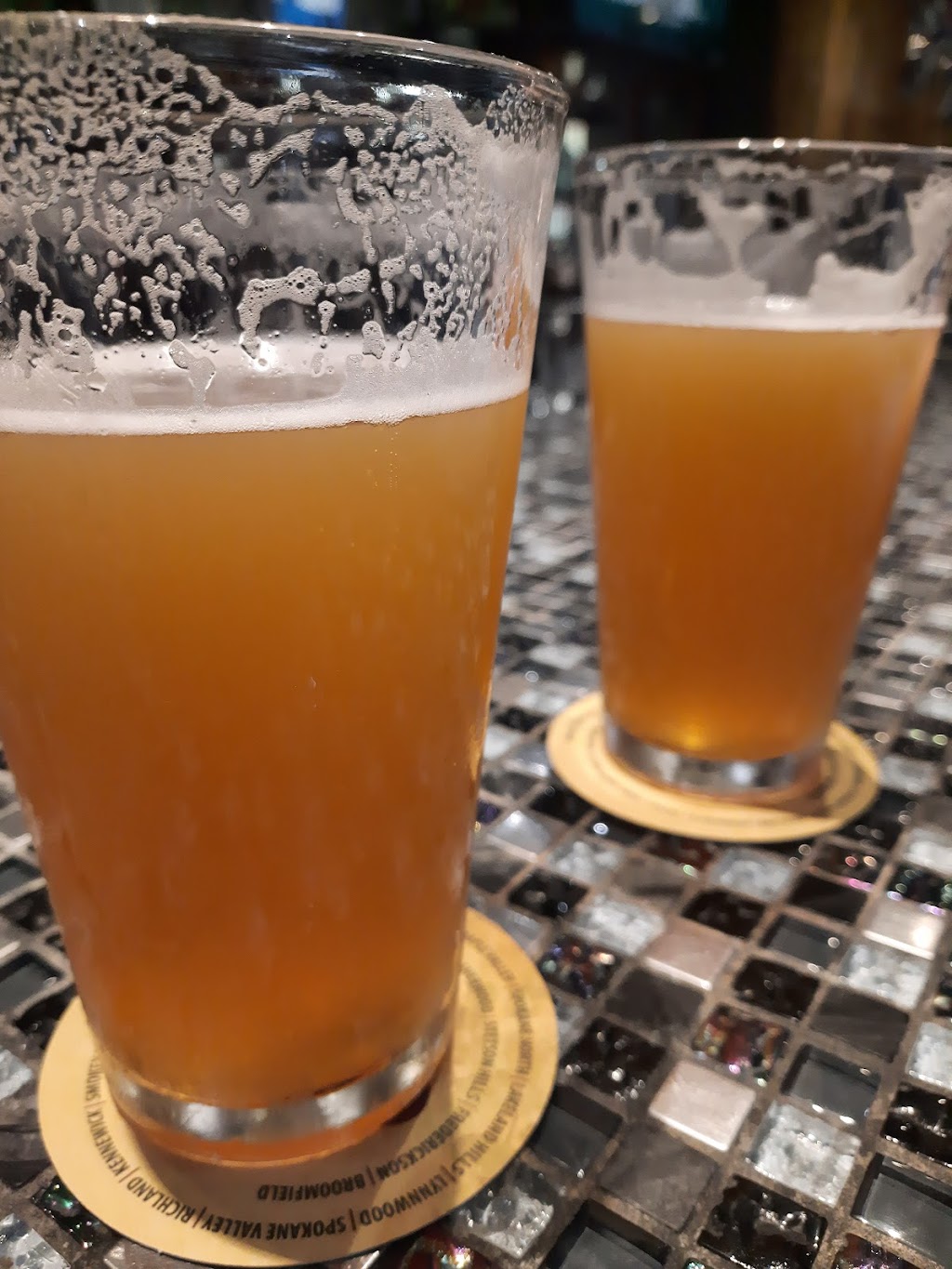 Hops n Drops | restaurant | 4898 W Hildebrand Blvd Suite A, Kennewick, WA 99338, USA | 5095863777 OR +1 509-586-3777