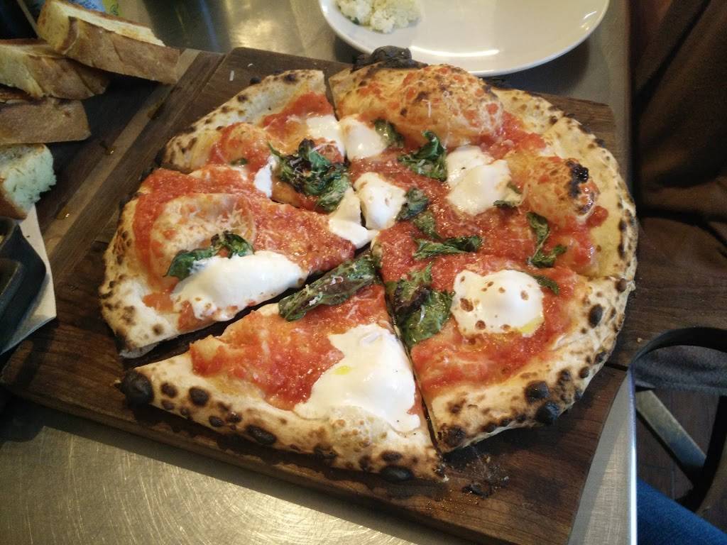 The Backspace | restaurant | 507 San Jacinto Blvd, Austin, TX 78701, USA | 5124749899 OR +1 512-474-9899