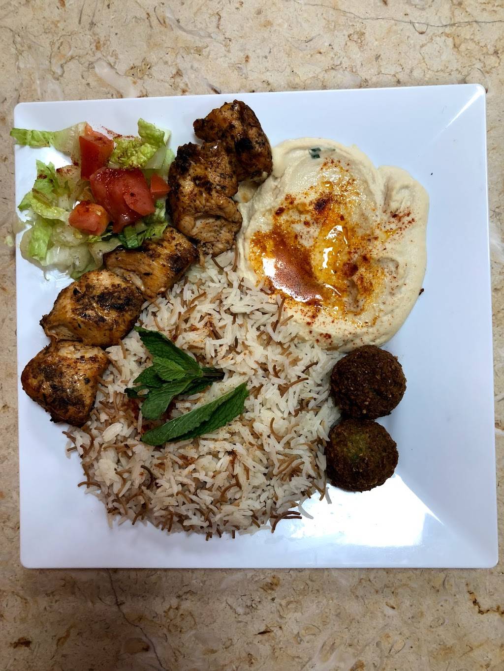 Felfla Cafe | restaurant | 6906 3rd Ave, Brooklyn, NY 11209, USA | 7183335570 OR +1 718-333-5570