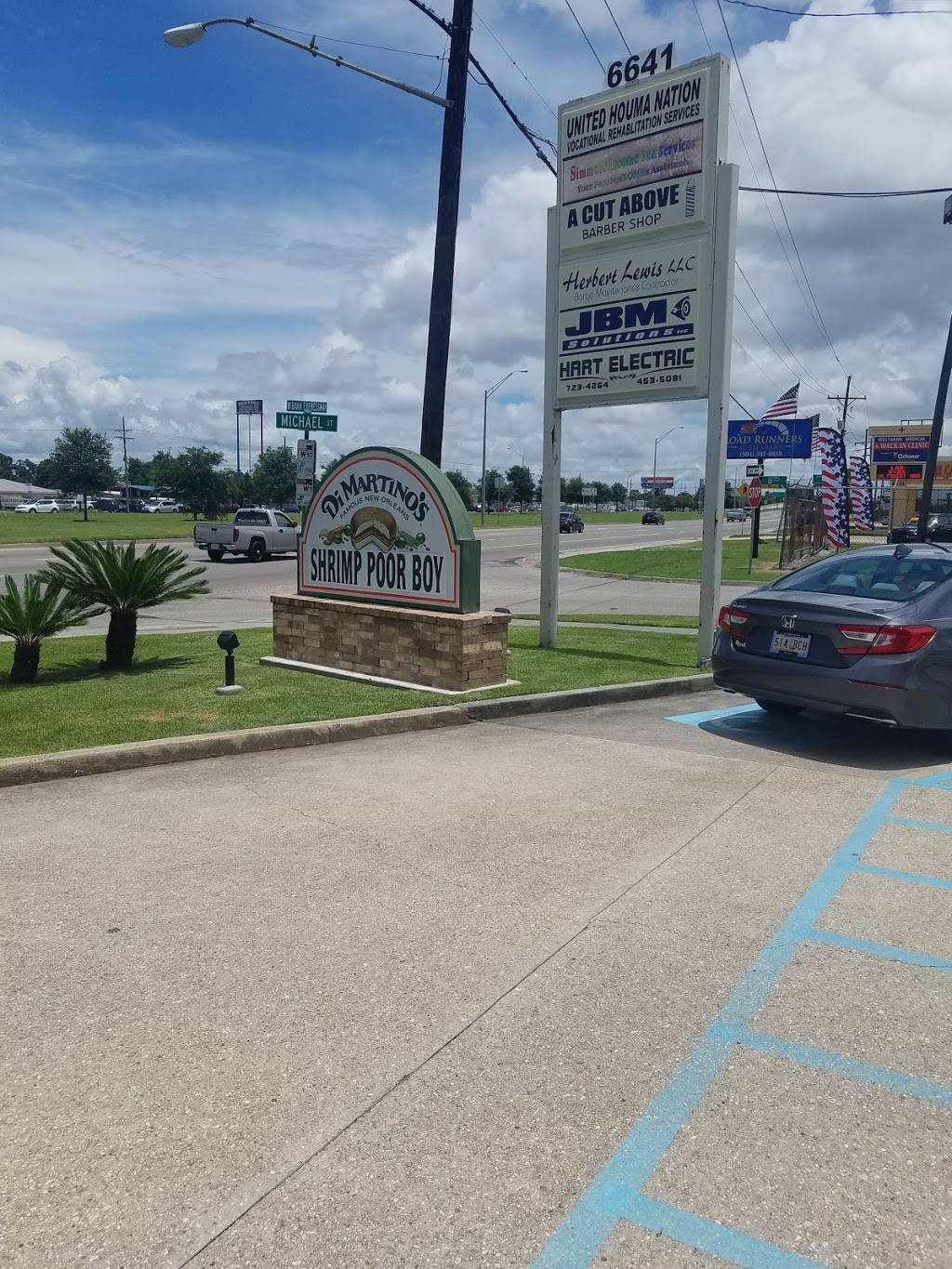 DiMartinos Famous New Orleans Muffulettas | restaurant | 6641 Westbank Expy A, Marrero, LA 70072, USA | 5043414096 OR +1 504-341-4096