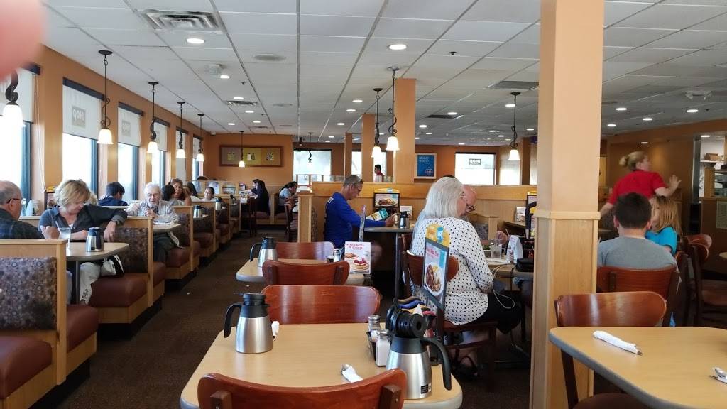 IHOP | restaurant | 6708 Forest Hill Blvd, Greenacres, FL 33415, USA | 5614342707 OR +1 561-434-2707