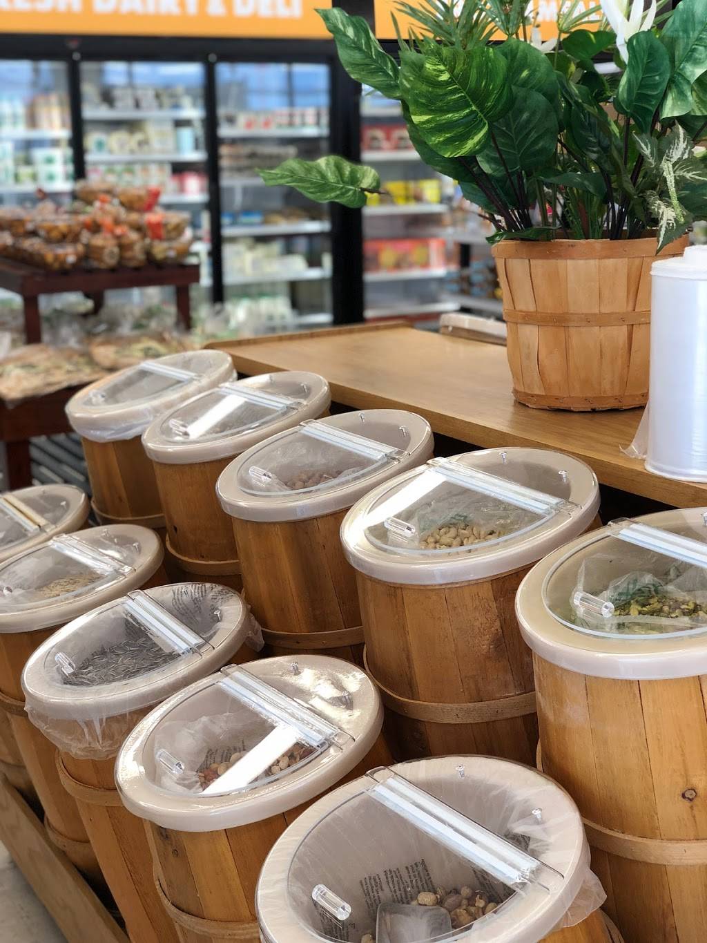 Fayrouz Market | restaurant | 1950 Cave Mill Rd Suite B, Bowling Green, KY 42104, USA | 2703201320 OR +1 270-320-1320