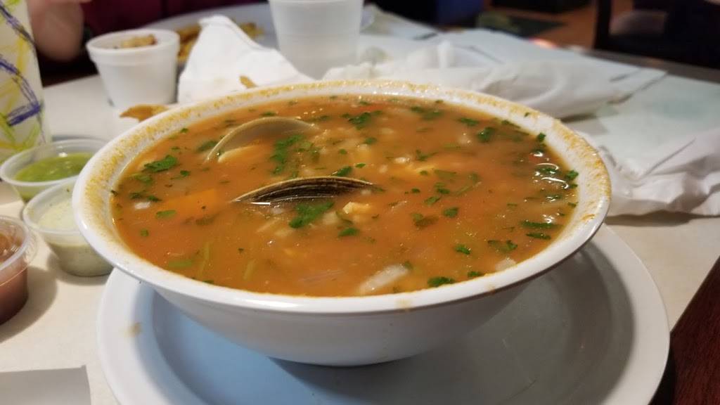 Los Panchos Taco Shop | restaurant | 1009 3rd Ave, Chula Vista, CA 91911, USA | 6194221180 OR +1 619-422-1180