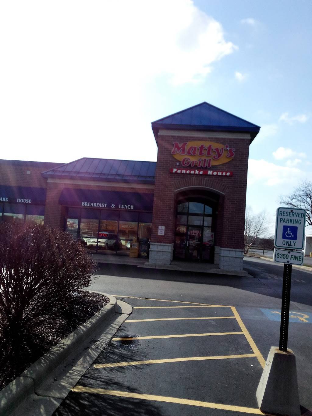 Mattys Grill and Pancake House | restaurant | 995 Brook Forest Ave, Shorewood, IL 60404, USA | 8152549600 OR +1 815-254-9600