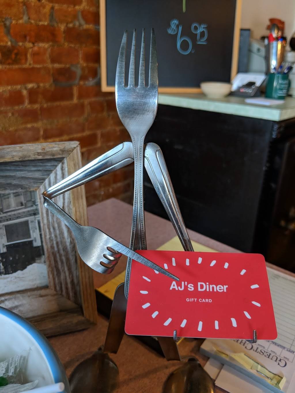 AJs Main Street Diner | restaurant | 4323, 1600 E Main St, Richmond, IN 47374, USA | 7659353663 OR +1 765-935-3663