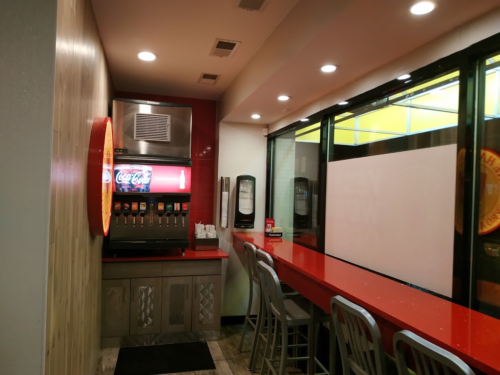 The Halal Guys | restaurant | 49 W Division St, Chicago, IL 60610, USA | 3124652186 OR +1 312-465-2186