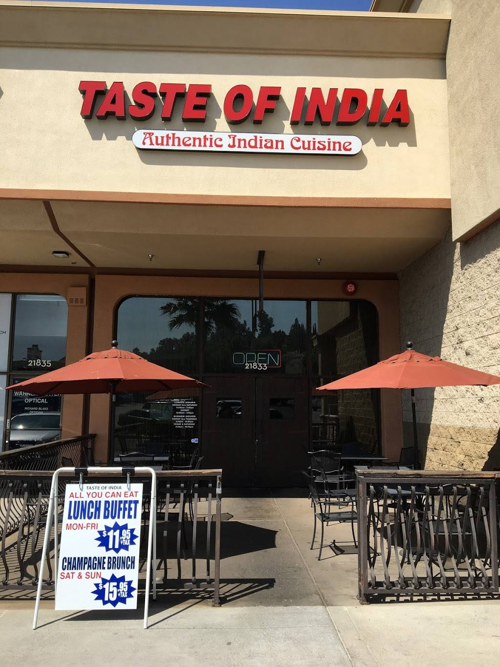 Taste of India | restaurant | 21833 Ventura Blvd, Woodland Hills, CA 91364, USA | 8189990600 OR +1 818-999-0600