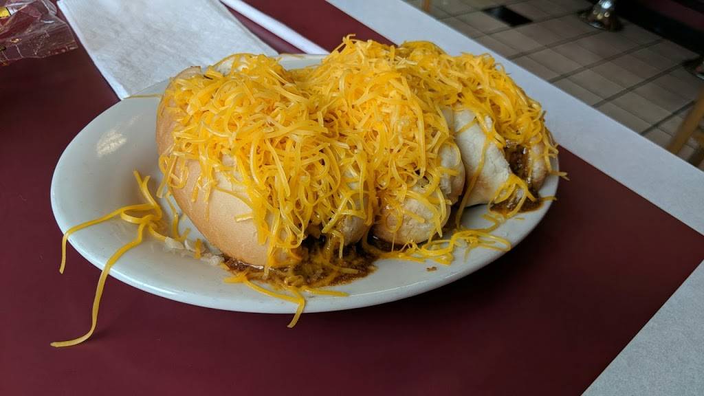 Gold Star Chili | restaurant | 21 E Galbraith Rd, Cincinnati, OH 45215, USA | 5137618633 OR +1 513-761-8633