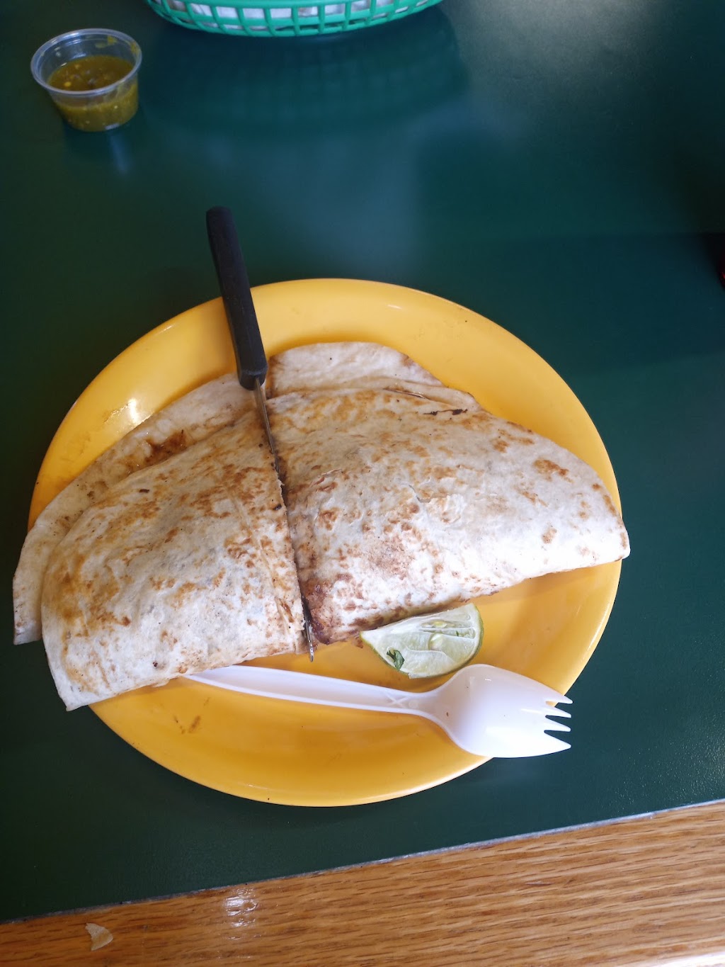 Taqueria El Cometa | restaurant | 4131 N Mesa St, El Paso, TX 79902, USA | 9152754215 OR +1 915-275-4215