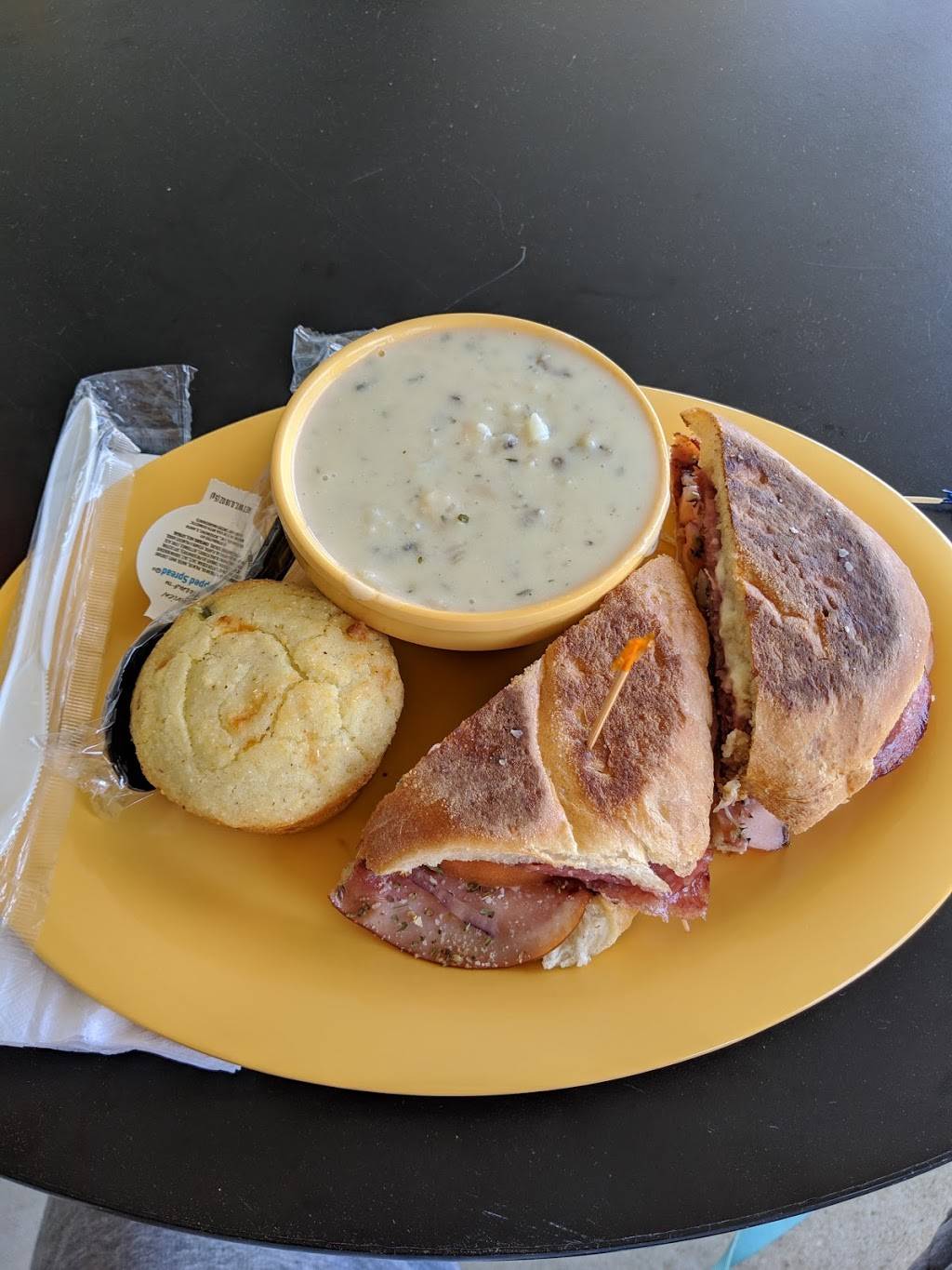 Gregs Sandwich Works & Food Truck | restaurant | 6337 E Brainerd Rd, Chattanooga, TN 37421, USA | 4235518634 OR +1 423-551-8634