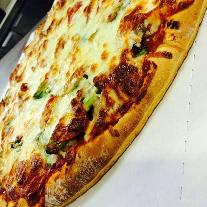 Mayas Pizza | restaurant | 8550 S Commercial Ave, Chicago, IL 60617, USA | 7732219313 OR +1 773-221-9313