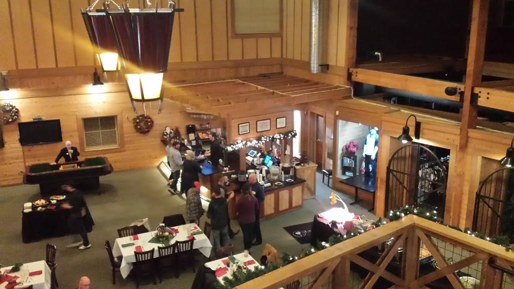 Langdons Grill | restaurant | 24377 Airport Rd NE, Aurora, OR 97002, USA | 5036781101 OR +1 503-678-1101