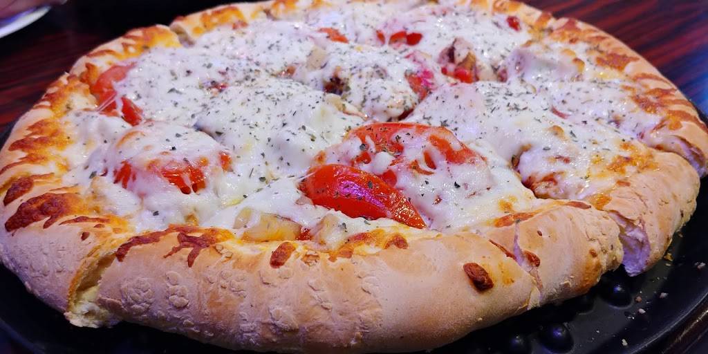Rosatis Pizza | restaurant | 2083 Orchard Rd, Montgomery, IL 60538, USA | 6302644410 OR +1 630-264-4410