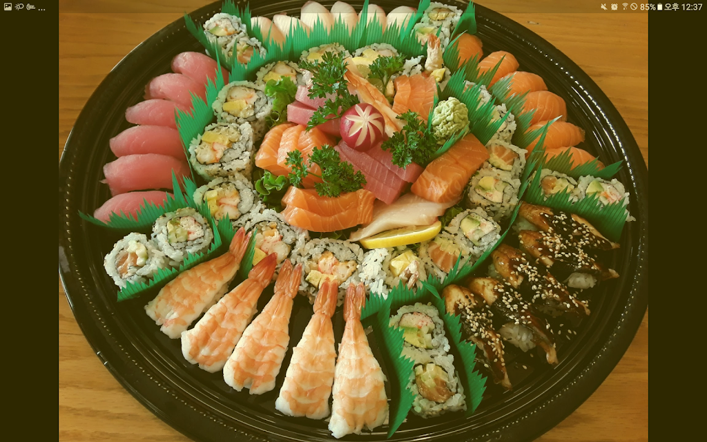 Take Sushi | restaurant | 761 Davis Dr, Newmarket, ON L3Y 2R2, Canada | 9058952880 OR +1 905-895-2880