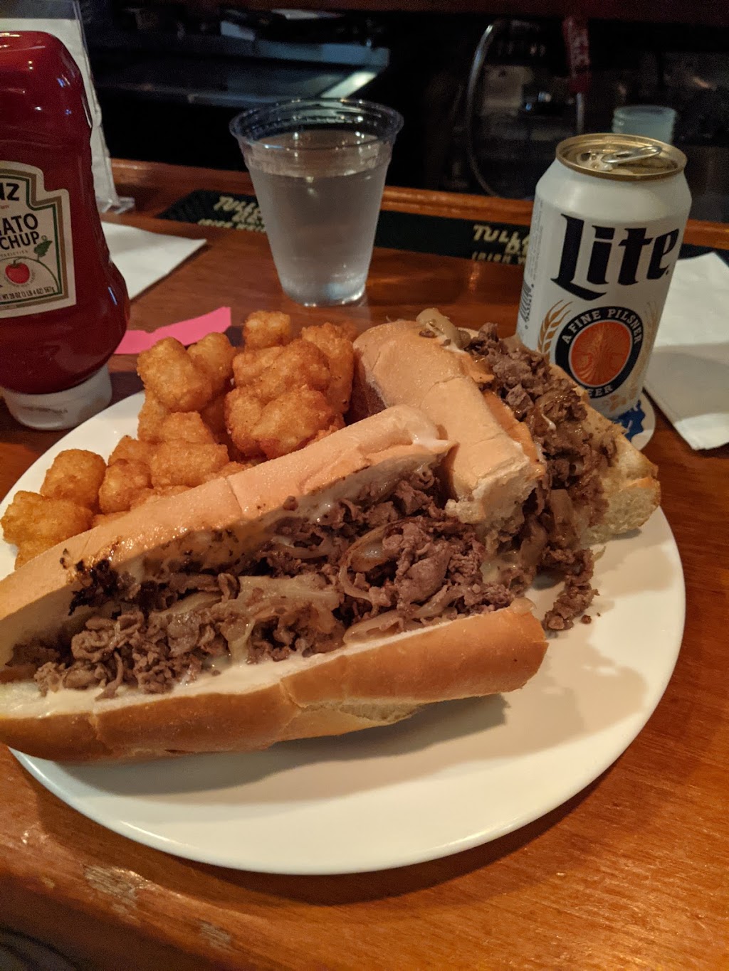 Cavanaugh’s Headhouse | restaurant | 421 S 2nd St, Philadelphia, PA 19147, USA | 2159289307 OR +1 215-928-9307