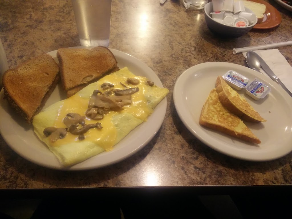 Nancys Cozy Cafe | cafe | 8643 Main St, Kinsman, OH 44428, USA | 3305539597 OR +1 330-553-9597