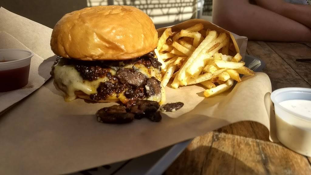 Graze | restaurant | 201 E 4th St, Santa Ana, CA 92701, USA | 9497352389 OR +1 949-735-2389