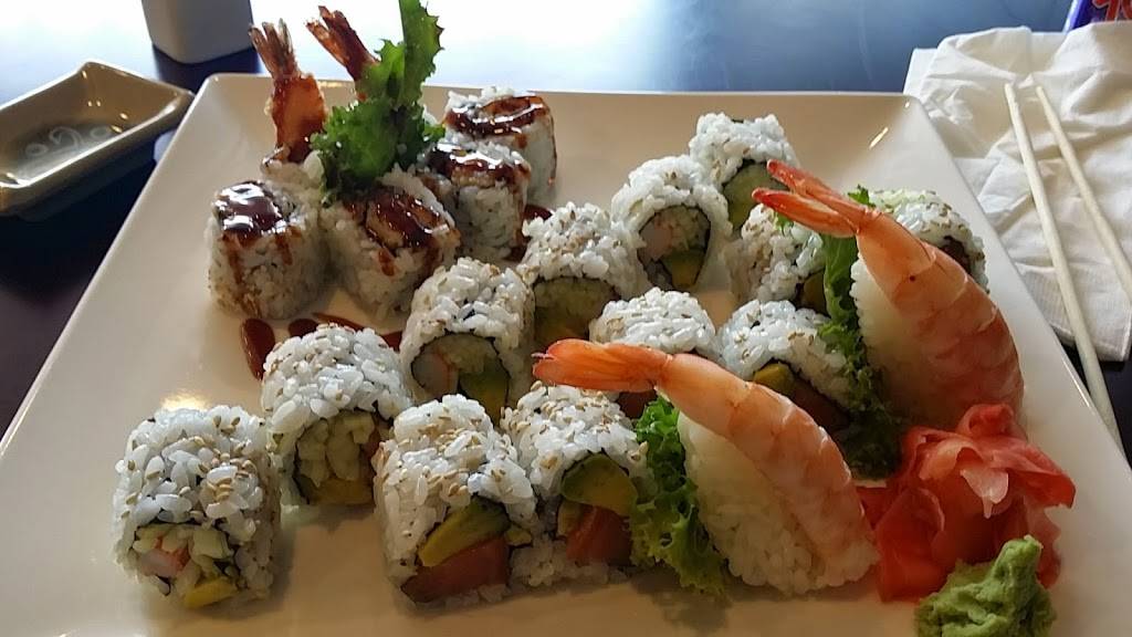 Takeshi Sushi Teriyaki | restaurant | 1225 Sunrise Hwy North Service Rd, Bay Shore, NY 11706, USA | 6316477195 OR +1 631-647-7195