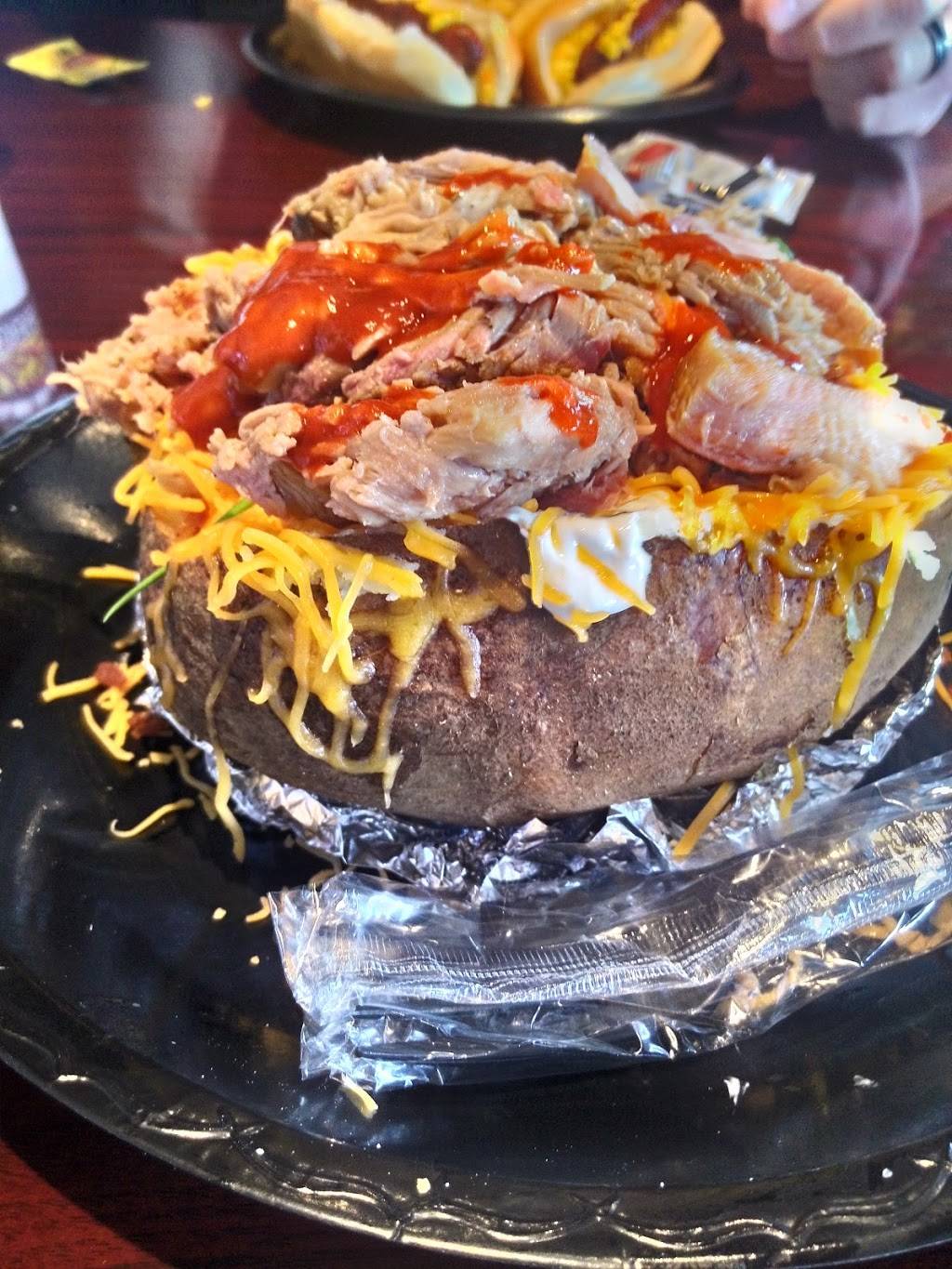 Ricks Barbecue | restaurant | 212 Warrior Dr, Murfreesboro, TN 37128, USA | 6158931100 OR +1 615-893-1100