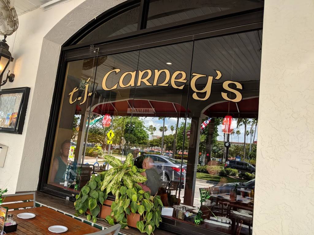 T J Carneys | restaurant | 231 W Venice Ave, Venice, FL 34285, USA | 9414809244 OR +1 941-480-9244