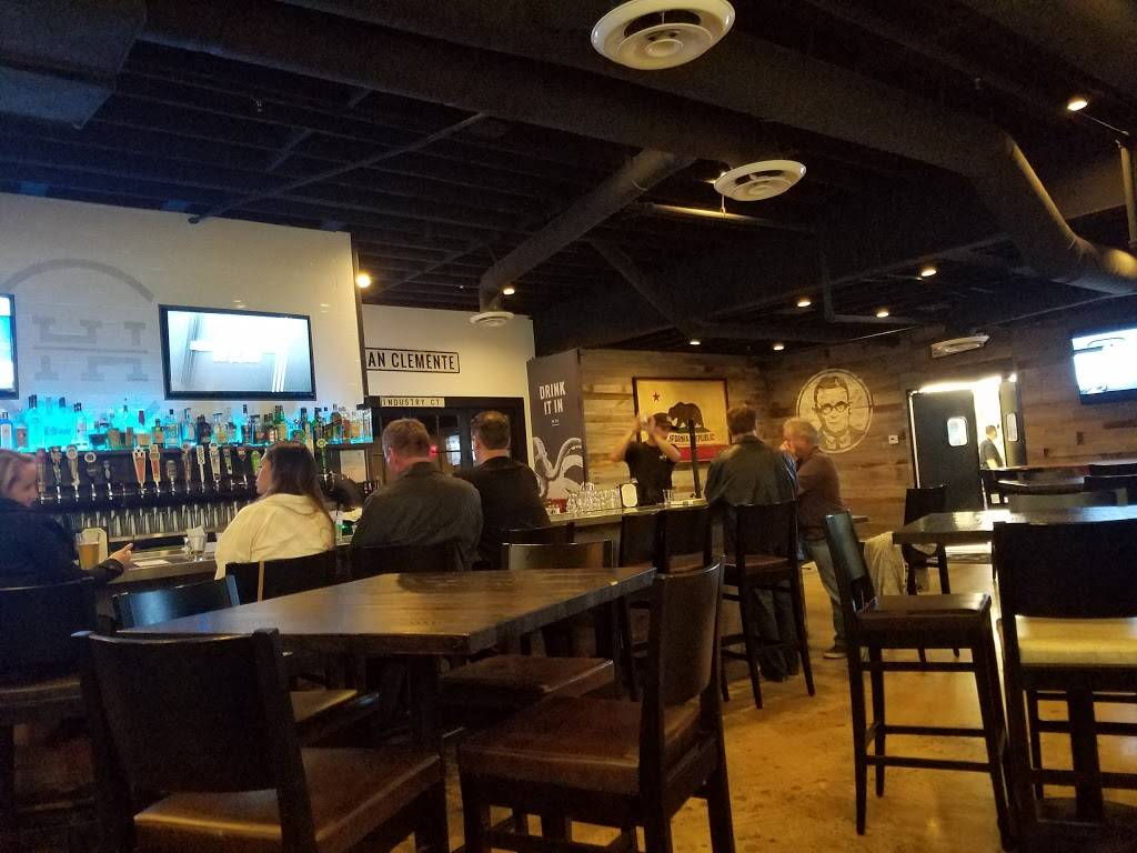 H.H. Cottons | restaurant | 201 Avenida Del Mar, San Clemente, CA 92672, USA | 9499406785 OR +1 949-940-6785