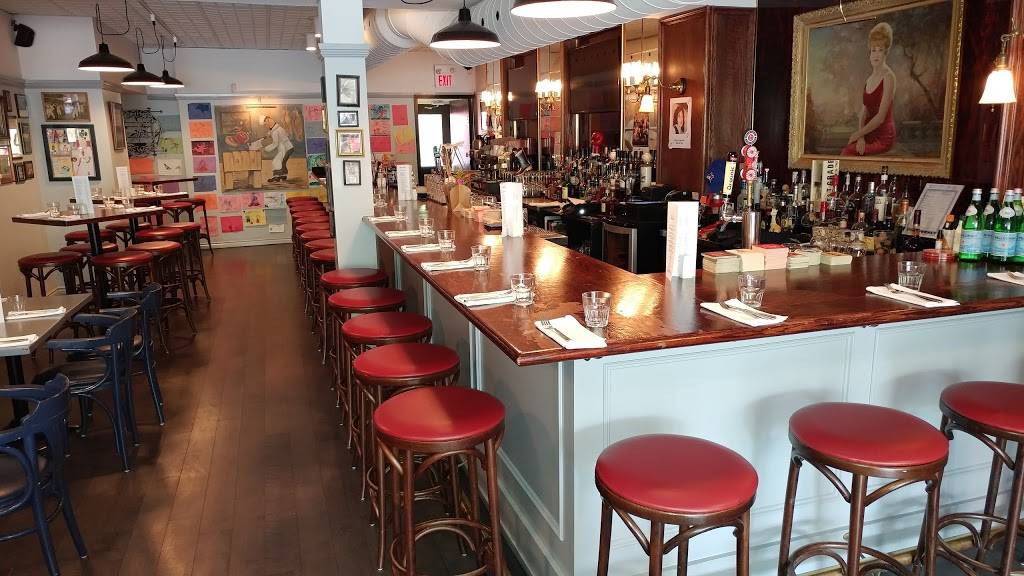 Brooklyn Tavern | restaurant | 1097 Queen St E, Toronto, ON M4M 1K7, Canada | 4169011177 OR +1 416-901-1177