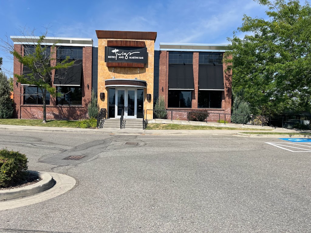 Twigs Bistro and Martini Bar | restaurant | 14728 E Indiana Ave, Spokane Valley, WA 99216, USA | 5092905636 OR +1 509-290-5636