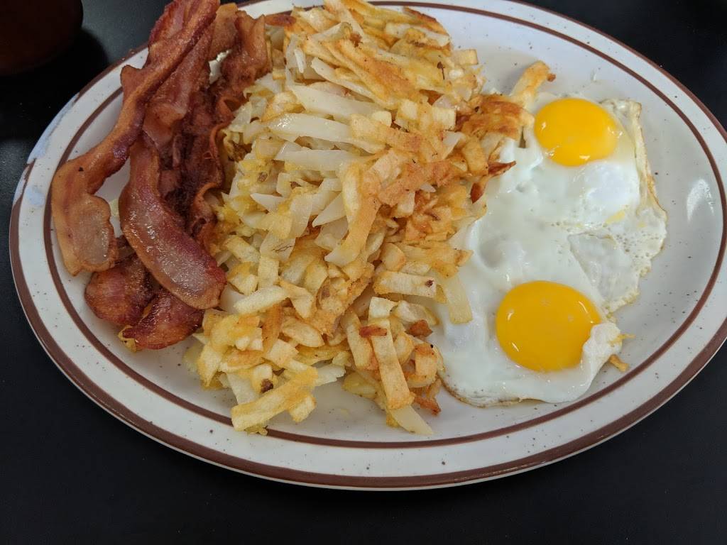 Js Hideaway Family Diner | restaurant | 2635 Diamond St, Rosamond, CA 93560, USA | 6612214529 OR +1 661-221-4529