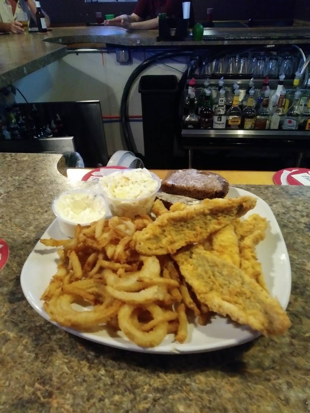 Sidetracked Bar & Grill | restaurant | 129 N Lake St, Neenah, WI 54956, USA | 9202153232 OR +1 920-215-3232