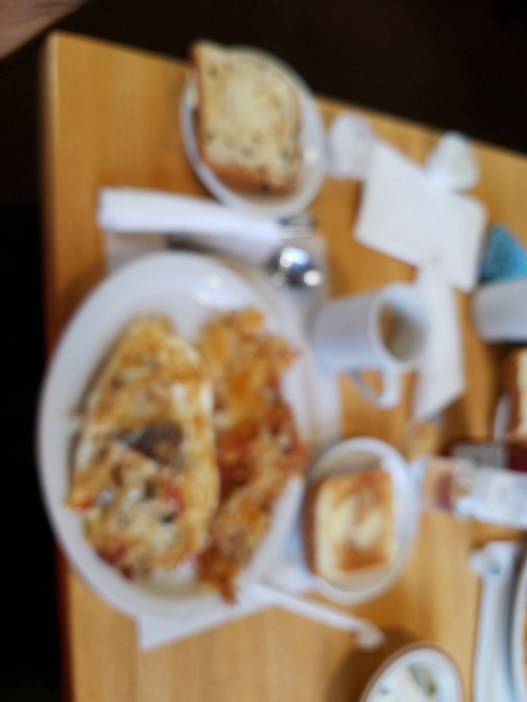 Princess Cafe | restaurant | 2695 Main St, East Troy, WI 53120, USA | 2626425905 OR +1 262-642-5905