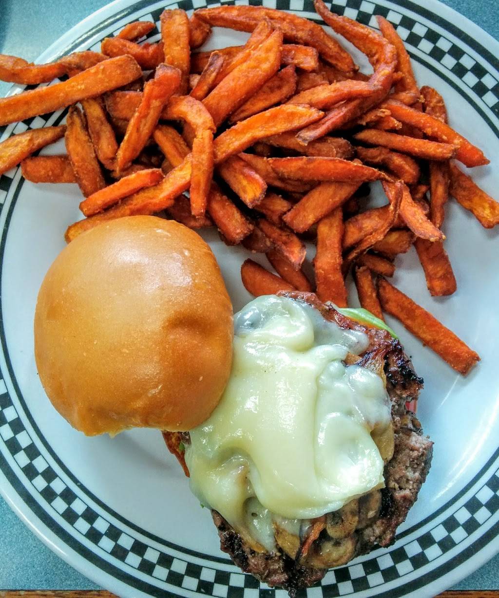 Grumps Cafe | cafe | 117 Hillsmere Dr, Annapolis, MD 21403, USA | 4102670229 OR +1 410-267-0229