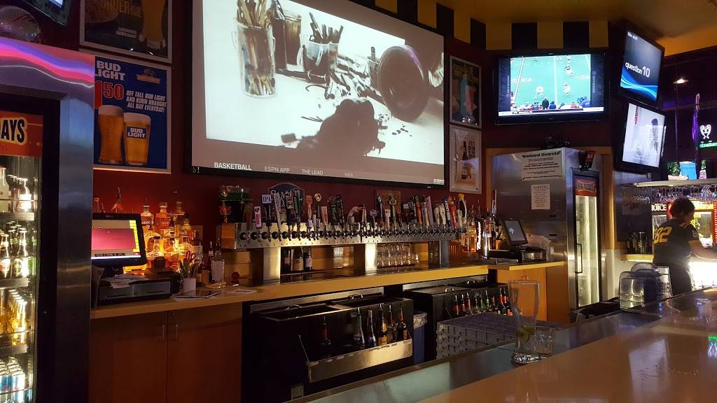 Buffalo Wild Wings | restaurant | 26711 Aliso Creek Rd, Aliso Viejo, CA 92656, USA | 9494612652 OR +1 949-461-2652