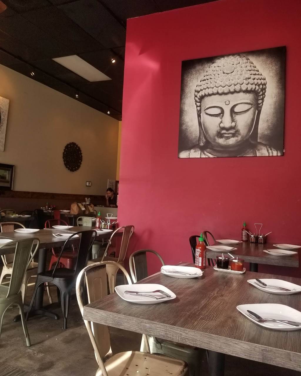 Jaruwan | restaurant | 9825 Long Beach Blvd, South Gate, CA 90280, USA | 3232496963 OR +1 323-249-6963