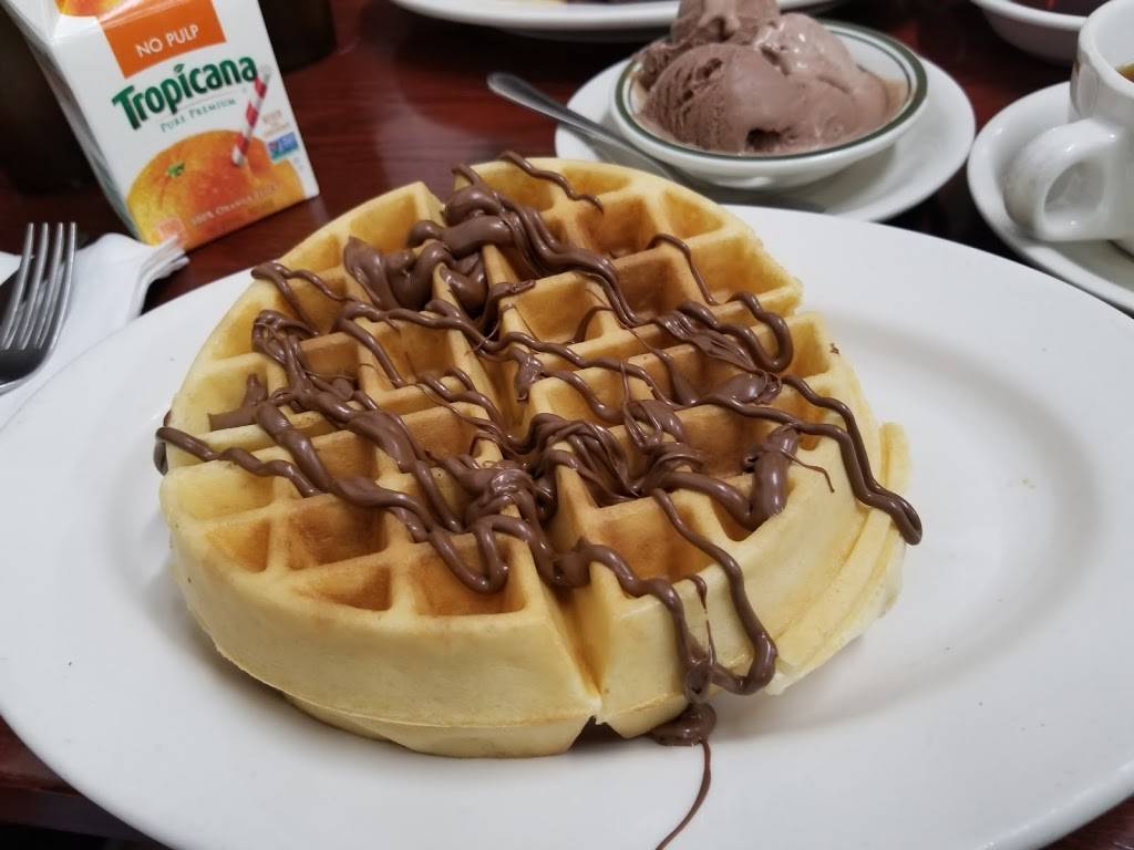 Livingston Diner | restaurant | 372 Livingston St, Brooklyn, NY 11217, USA | 7185226941 OR +1 718-522-6941