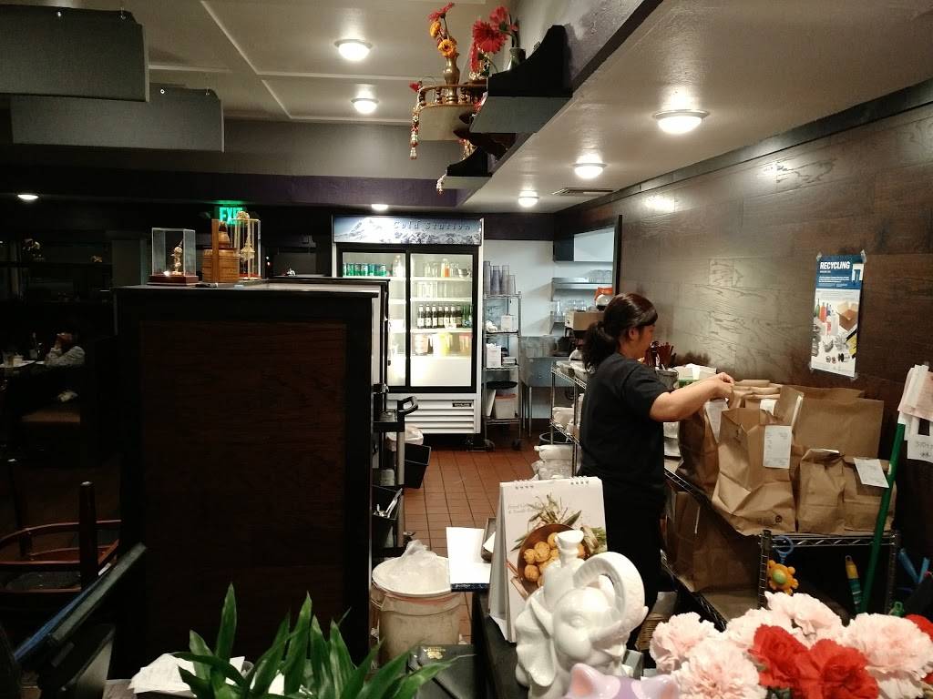 Sala Thai Restaurant | restaurant | 3241 Walnut Ave, Fremont, CA 94538, USA | 5107920770 OR +1 510-792-0770