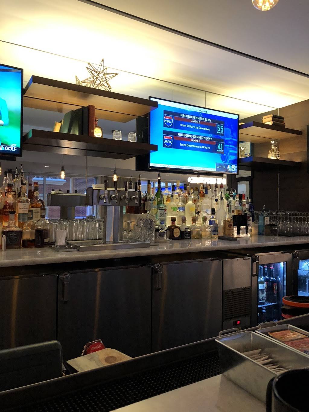 Plank Bar & Kitchen | restaurant | 120 Water St, Naperville, IL 60540, USA | 3314015500 OR +1 331-401-5500