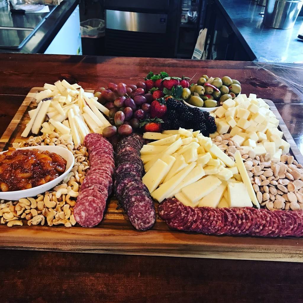 The Bleu Dog Cafe | restaurant | 14689 Welch Trail, Welch, MN 55089, USA | 6513887494 OR +1 651-388-7494