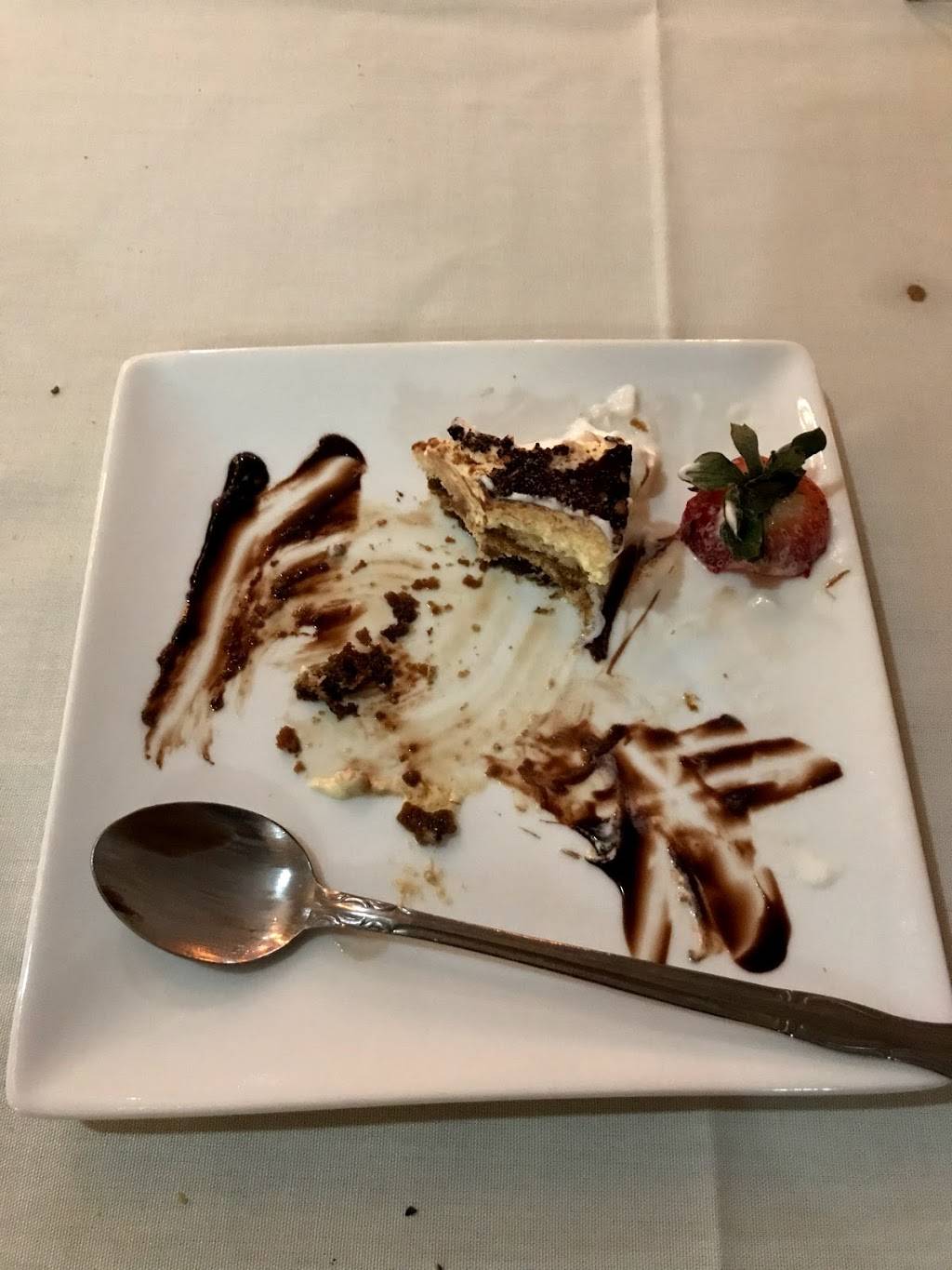 Elizabeths Portofino Tuscan Grille | restaurant | 897 Post Rd, Warwick, RI 02888, USA | 4014618920 OR +1 401-461-8920