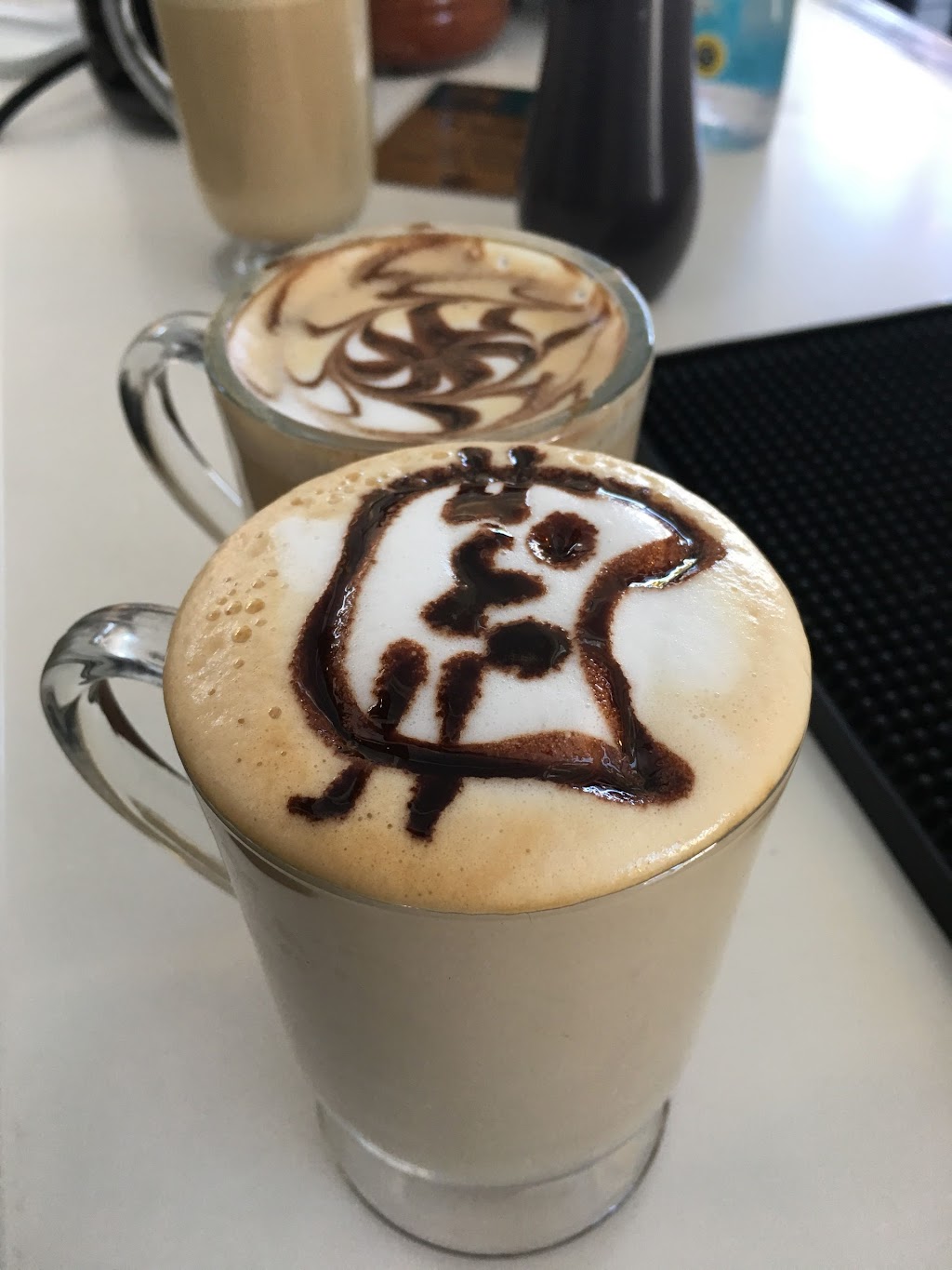 Froglanders Crepes & Yogurt | cafe | 915 Pearl St, La Jolla, CA 92037, USA | 8584593764 OR +1 858-459-3764