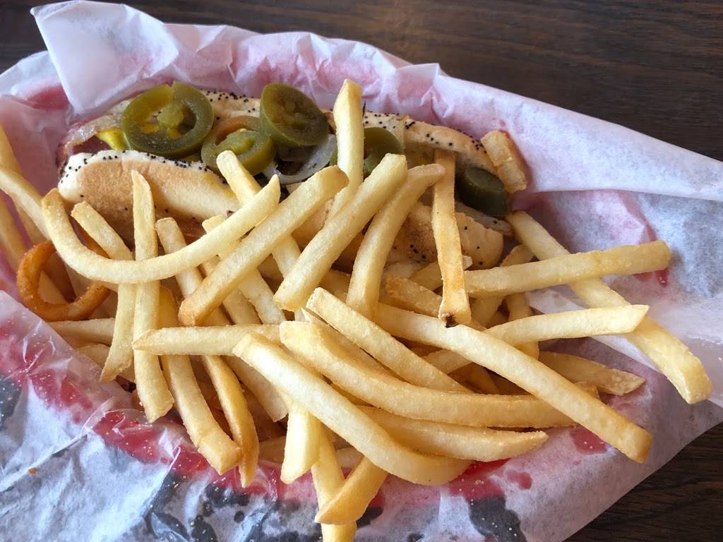 Rubens Restaurant | restaurant | 2230 Ripley St, Lake Station, IN 46405, USA | 2199623212 OR +1 219-962-3212