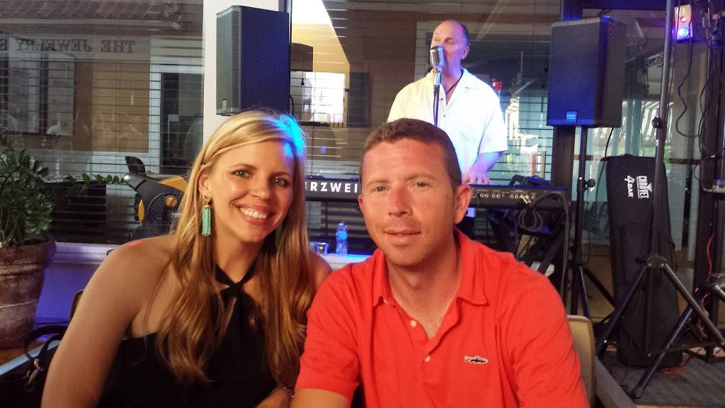 Vinz Wining & Dining | restaurant | 4885 Florida A1A, Vero Beach, FL 32963, USA | 7722343341 OR +1 772-234-3341