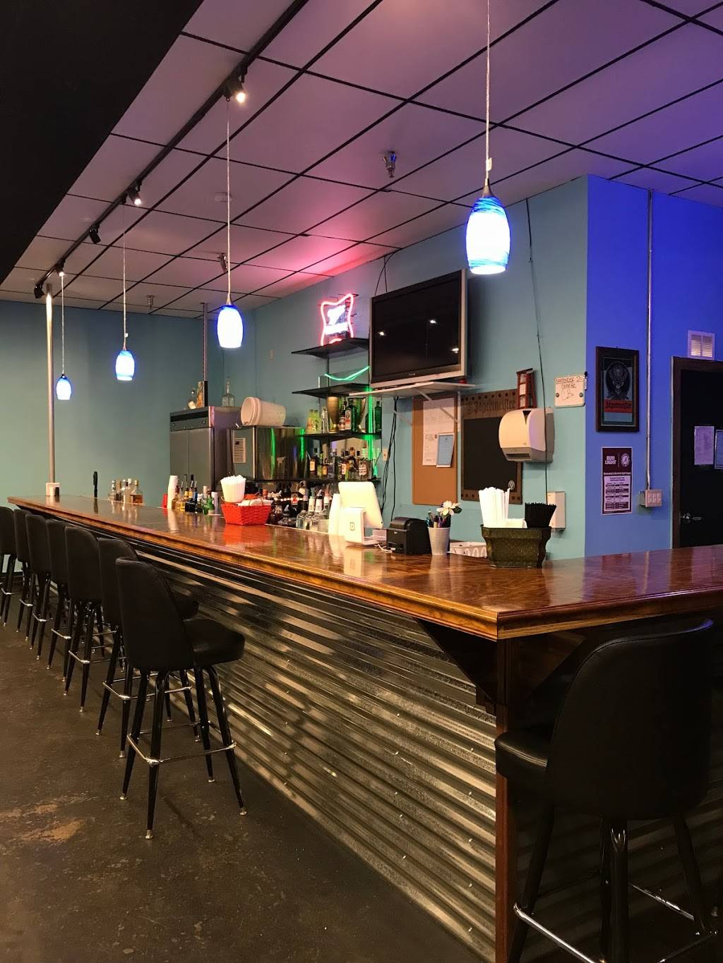 Vans Bar | restaurant | 1621 Ashville Rd, Leeds, AL 35094, USA | 2053523699 OR +1 205-352-3699