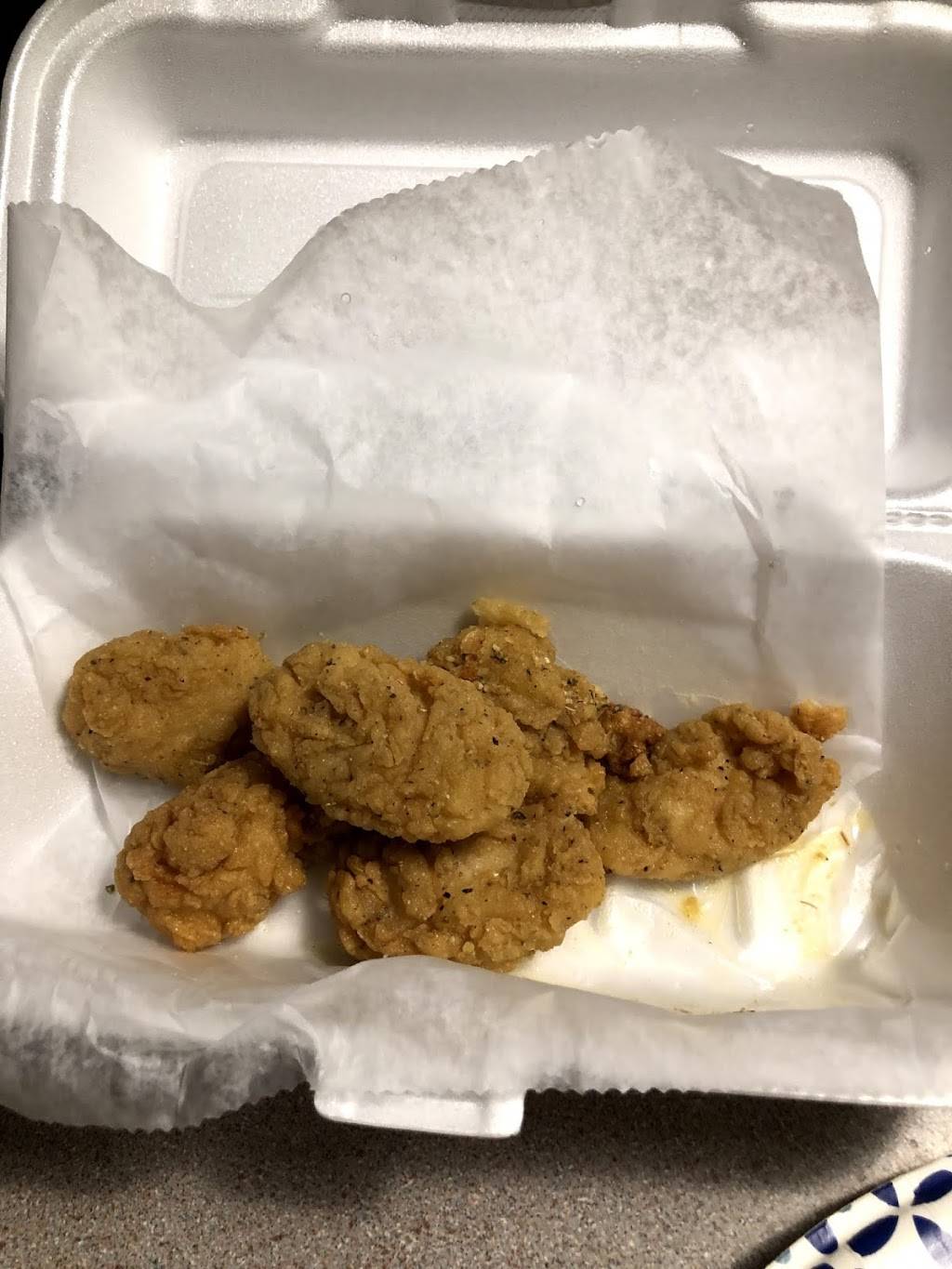 Vickis Pizzeria | restaurant | 5831 Sacandaga Rd, Galway, NY 12074, USA | 5188821500 OR +1 518-882-1500