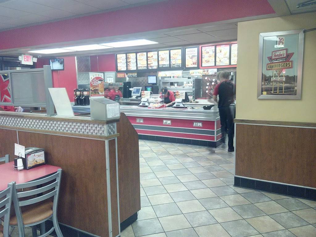 Hardees | restaurant | 5213 Highway 31 East Lane, Westmoreland, TN 37186, USA | 6156443900 OR +1 615-644-3900