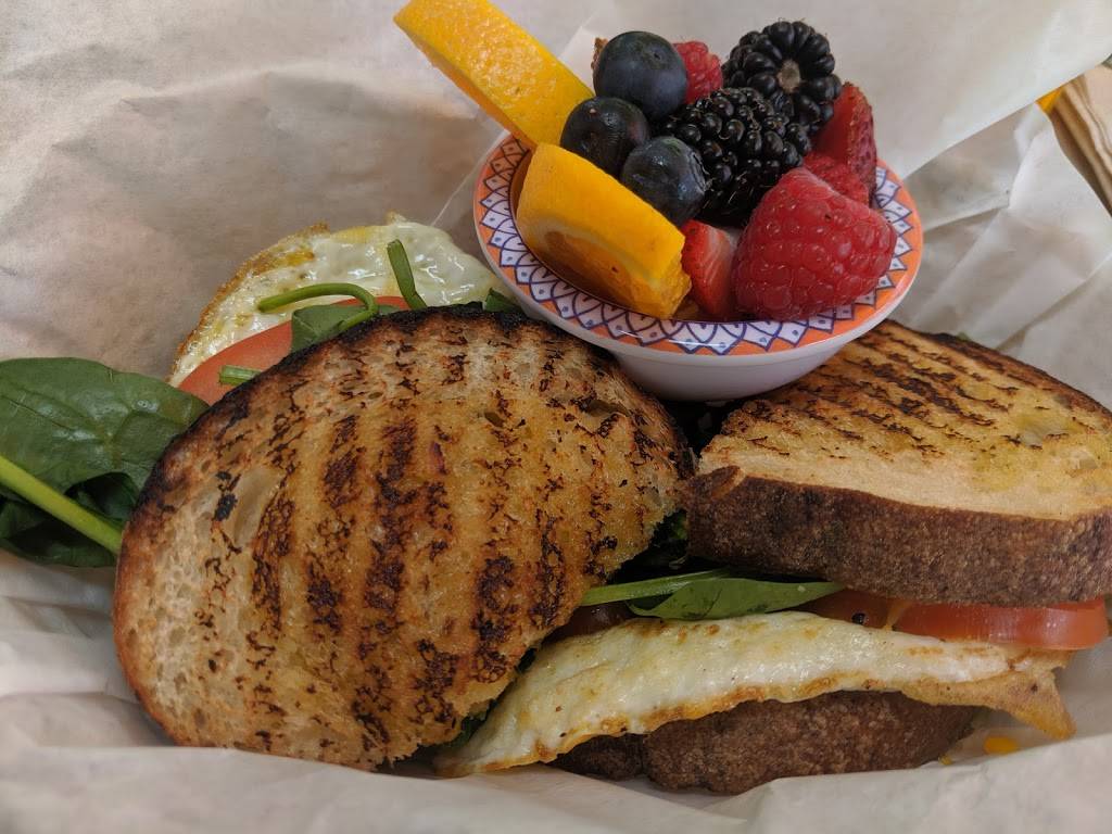 Cheese Importers | restaurant | 103 Main St, Longmont, CO 80501, USA | 3037729599 OR +1 303-772-9599