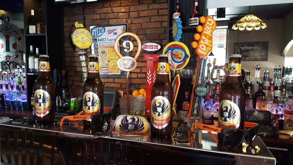 The Port Public House | restaurant | 1229 Hull St, Baltimore, MD 21230, USA | 4102446442 OR +1 410-244-6442