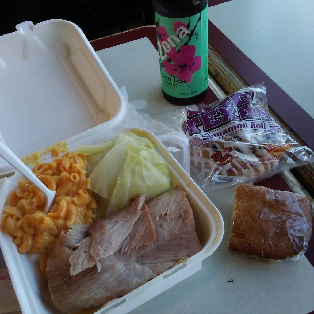 Bull Wings | restaurant | 72 Ritchie Rd, Walker Mill, MD 20743, USA | 3013502000 OR +1 301-350-2000